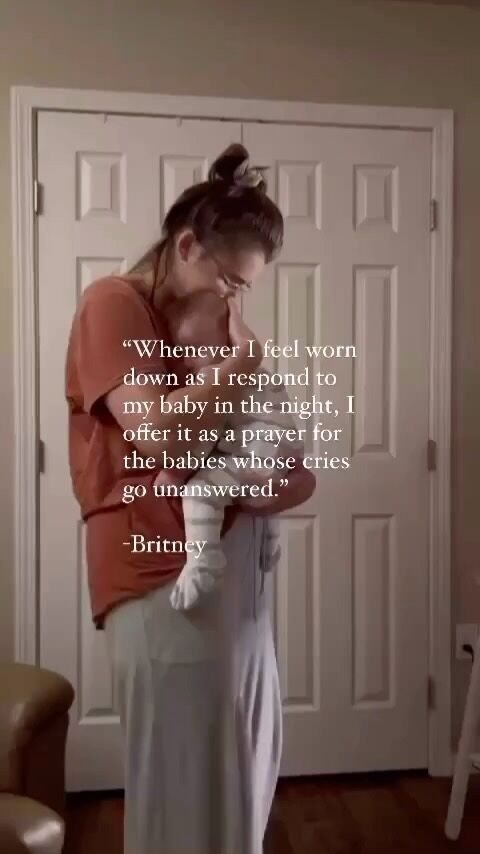 Resharing this post because it’s such a beautiful sentiment, we all need the reminder sometimes.

Words by @britcrawl 

Comment FREEBIE for free responsive sleep resources sent to your inbox 👇

#newmama #postpartumjourney #letthembelittle #raisingtinyhumans #cosleeping #motherhoodrising